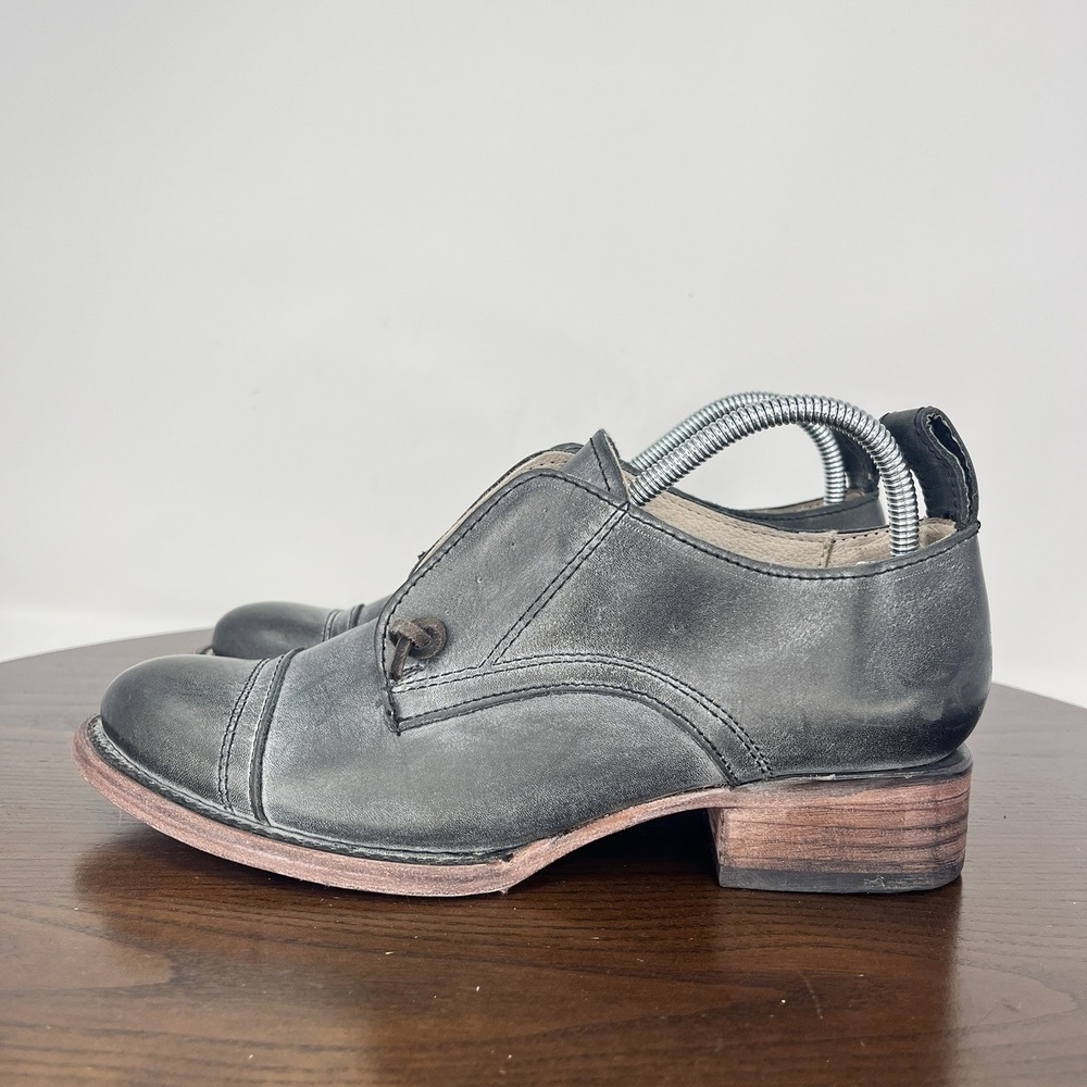 Freebird Mabel Shoes Women's 7 Gray Leather Oxford Cap Derby Distress Slip On